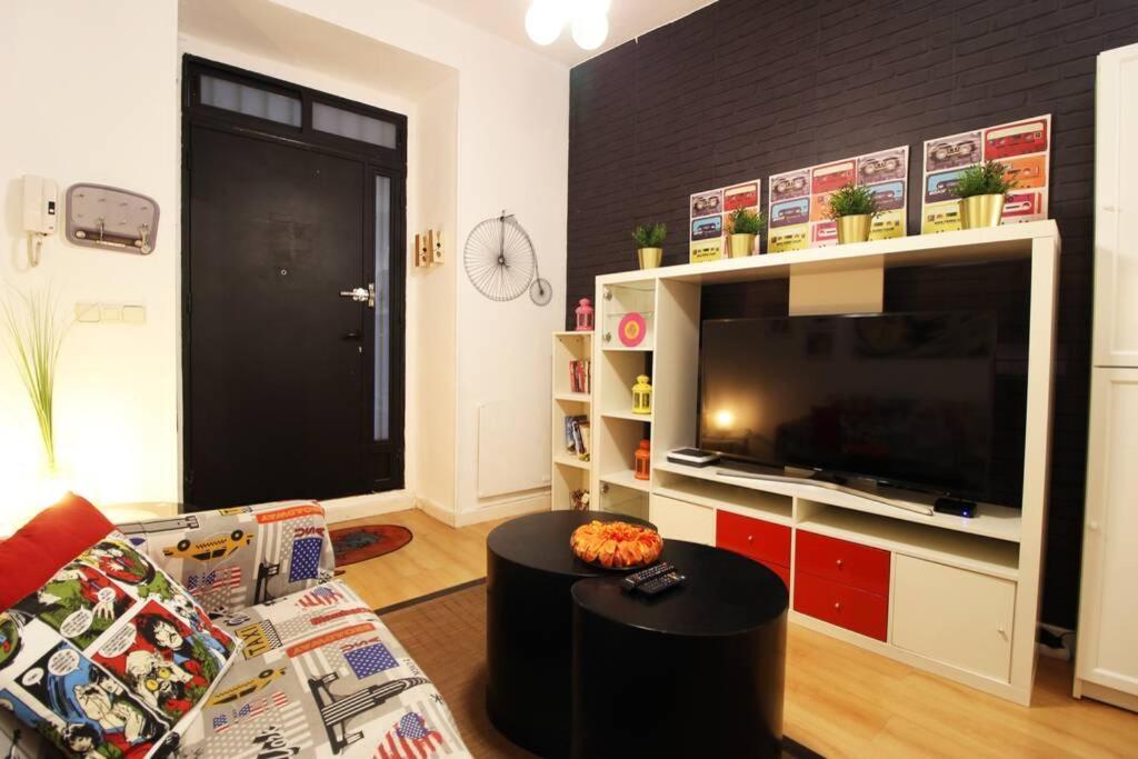 Centrico Apartamento Estilo Pop-Art By Batuecas مدريد المظهر الخارجي الصورة